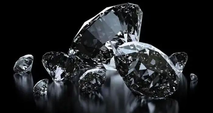 如何判断钻石证书的真实性？